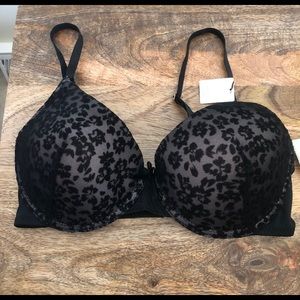Marilyn Monroe black floral print bra